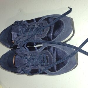 Zara  trafaluc  Navy Suede Leather Sneaker Womens size 39